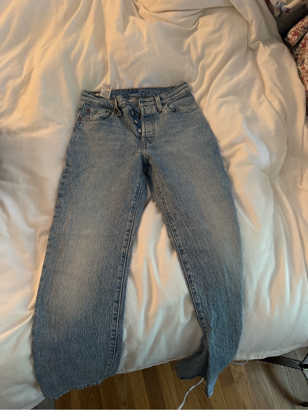 Levi's 501 Light Blue Straight Leg Women's Jeans
